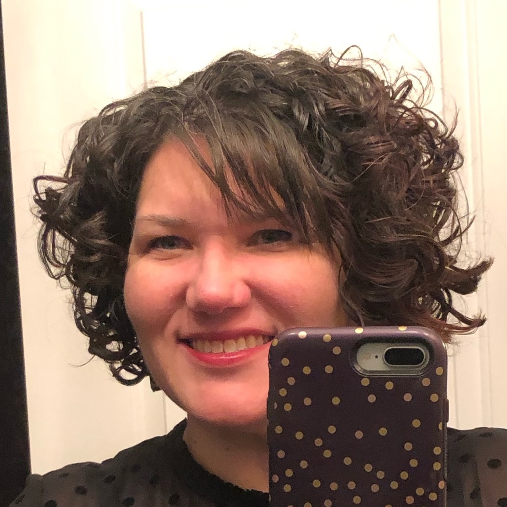 Meet your Posher, Elizabeth